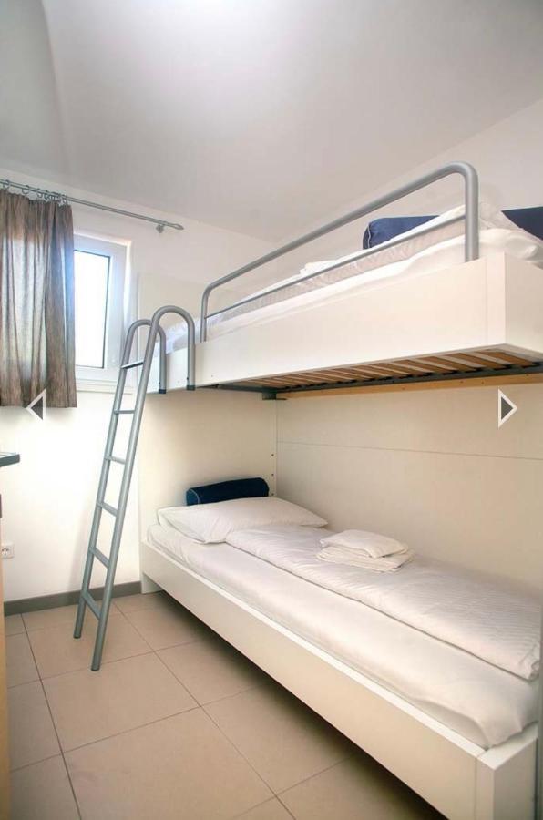 Daska Apartmani นยีวีเซ ภายนอก รูปภาพ
