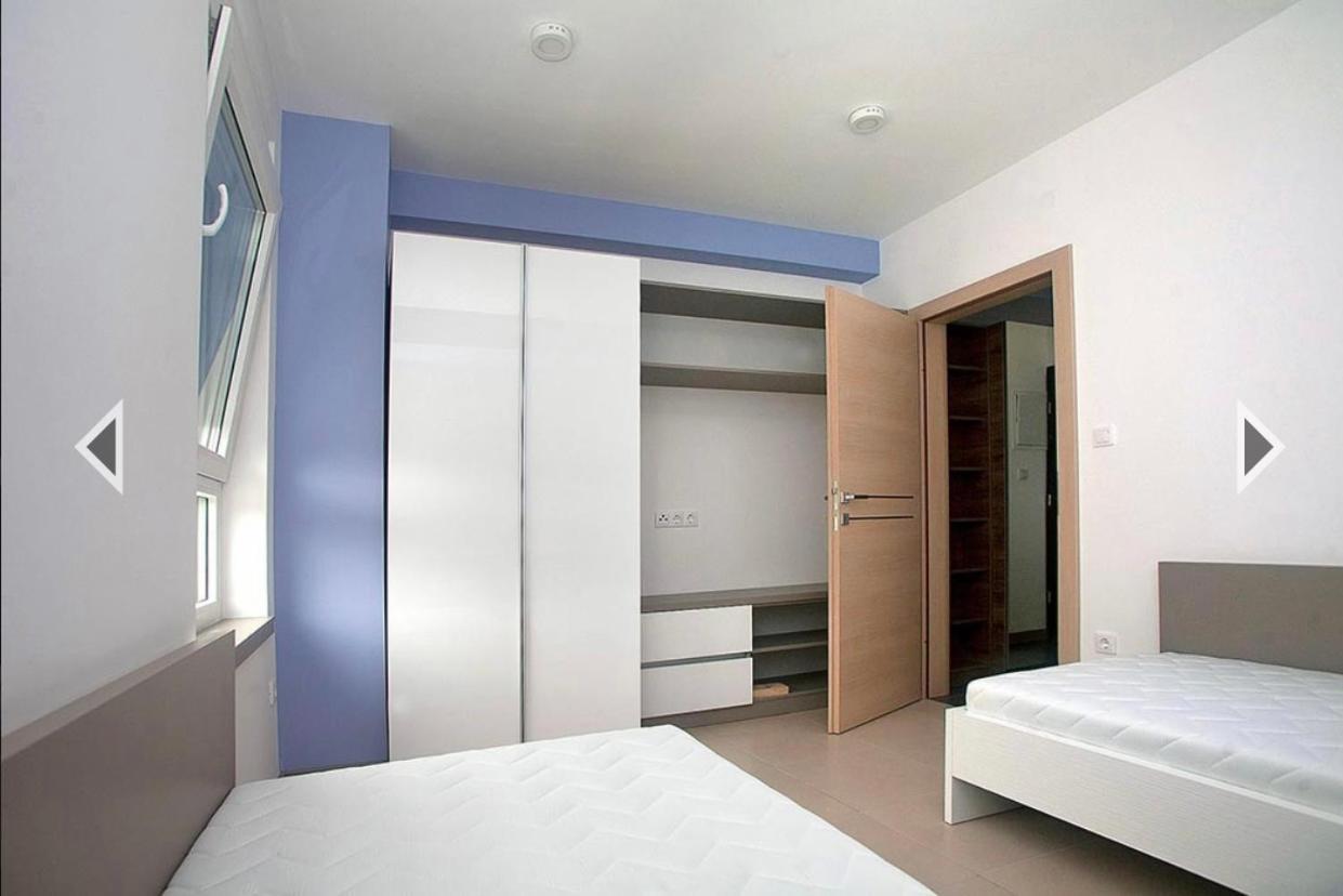 Daska Apartmani นยีวีเซ ภายนอก รูปภาพ
