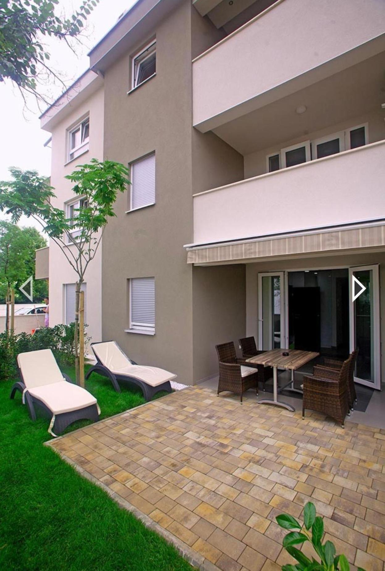 Daska Apartmani นยีวีเซ ภายนอก รูปภาพ